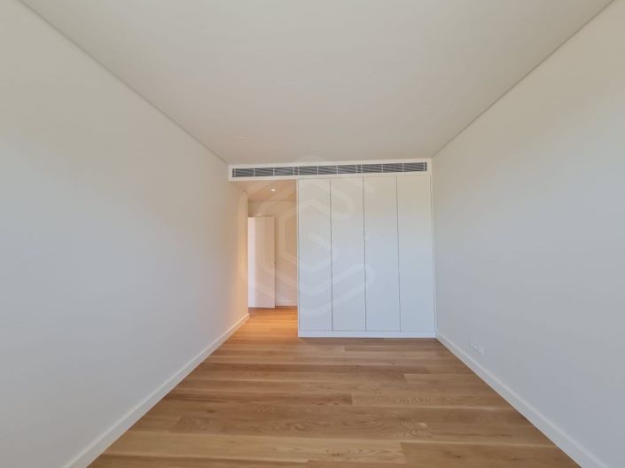 Image No.12-1 Bed Apartment for sale