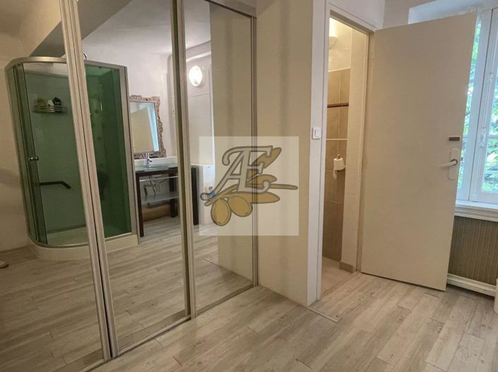 Image No.42-4 Bed House for sale