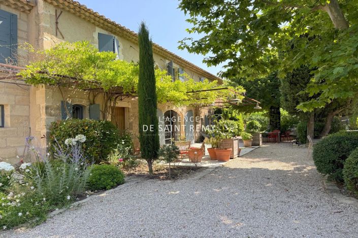 Image No.1-7 Bed House for sale