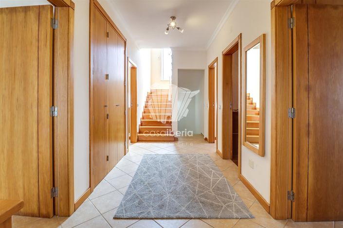 Image No.28-3 Bed House for sale