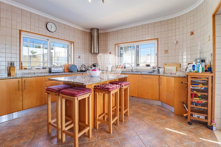 Image No.43-3 Bed House for sale