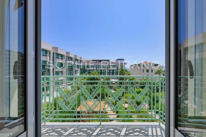 Image No.11-3 Bed Apartment for sale