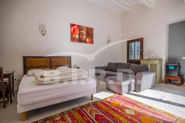 Image No.9-7 Bed House for sale