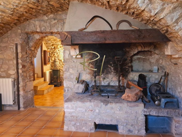 Image No.6-3 Bed House for sale