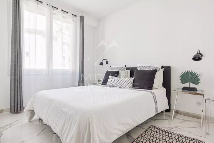 Image No.8-3 Bed Apartment for sale