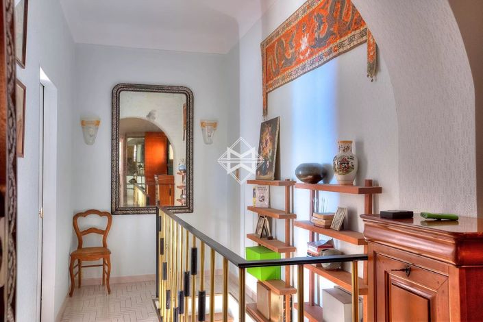 Image No.9-Maison de 4 chambres à vendre à Èze