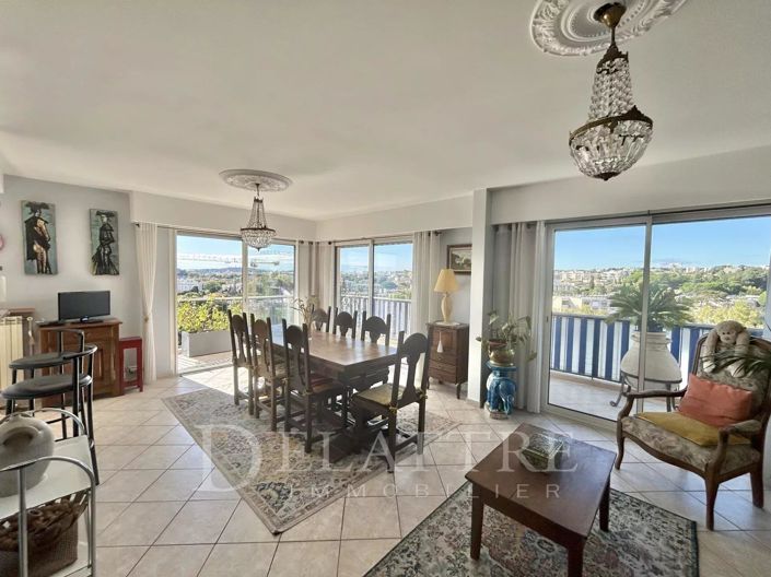 Image No.9-3 Bed Apartment for sale