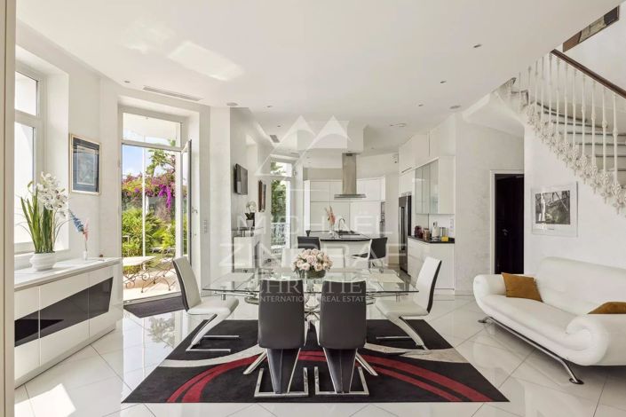 Image No.4-Maison de 3 chambres à vendre à Cannes