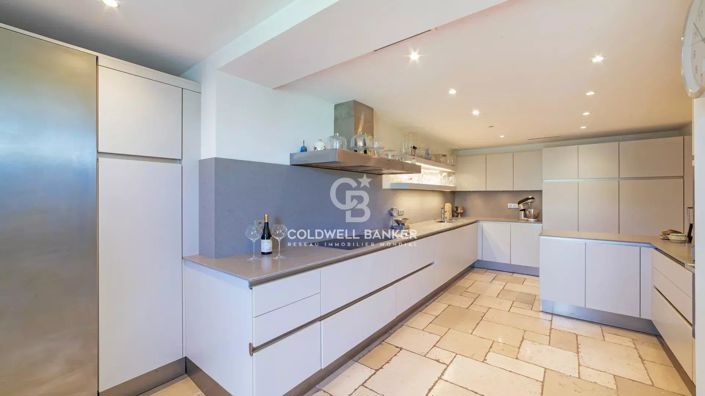 Image No.12-5 Bed House for sale