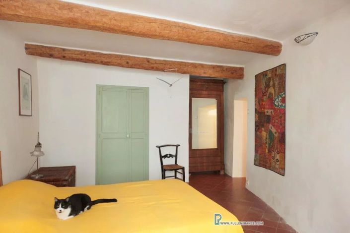 Image No.19-House for sale