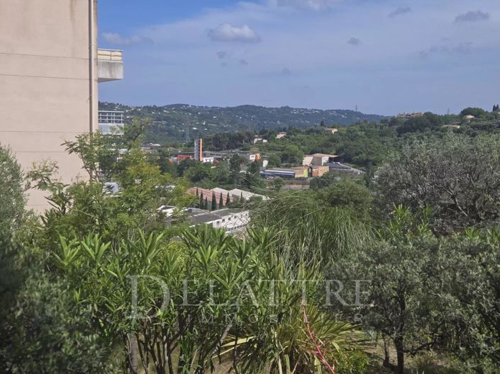 Image No.4-Appartement de 2 chambres à vendre à Grasse