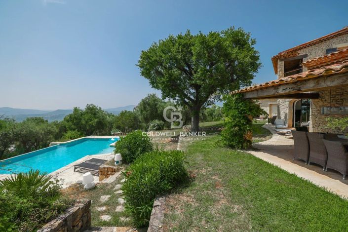 Image No.26-4 Bed House for sale