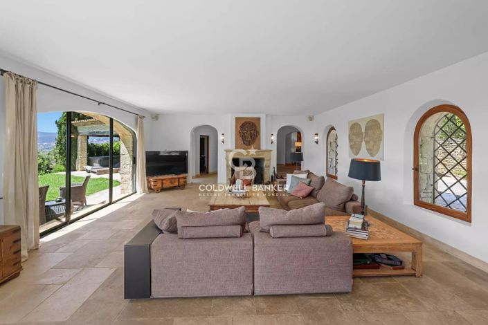 Image No.4-4 Bed House for sale