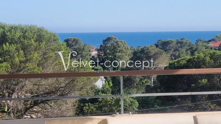 Image No.1-Appartement de 3 chambres à vendre à Saint-Raphael