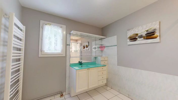 Image No.15-5 Bed House for sale