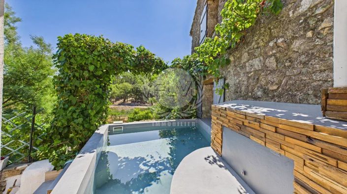 Image No.17-3 Bed House for sale