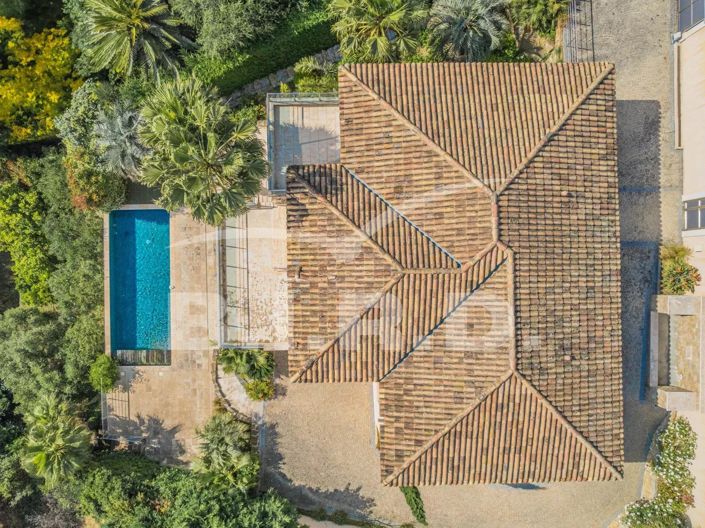 Image No.11-5 Bed House for sale