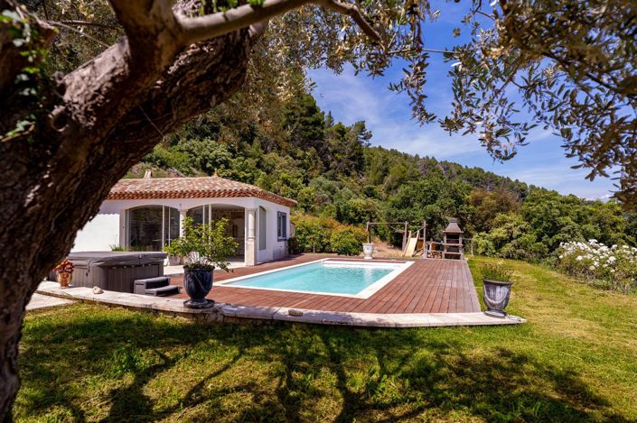 Image No.19-4 Bed House for sale