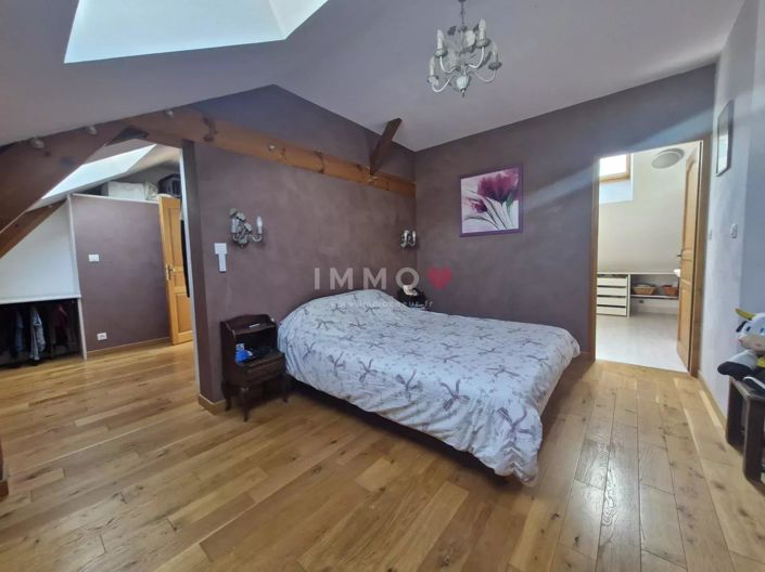 Image No.10-Maison de 4 chambres à vendre à Yves