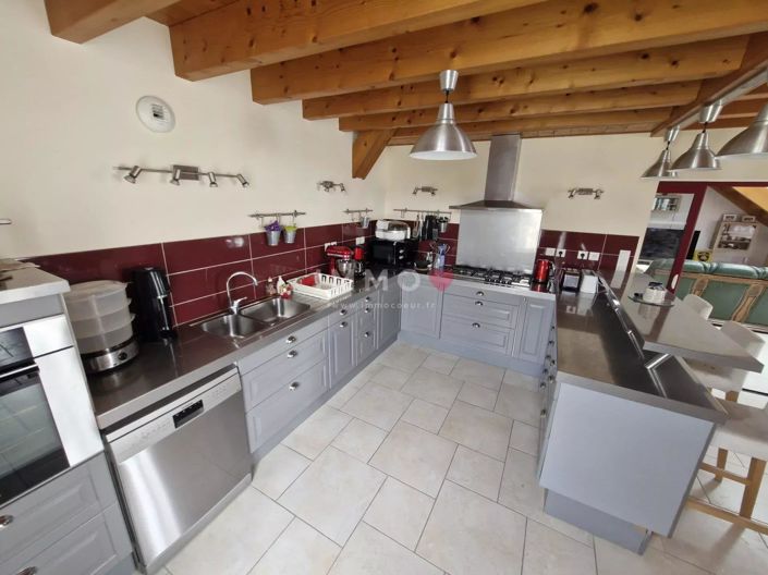 Image No.6-Maison de 4 chambres à vendre à Yves