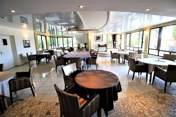 Image No.11-22 Bed House for sale