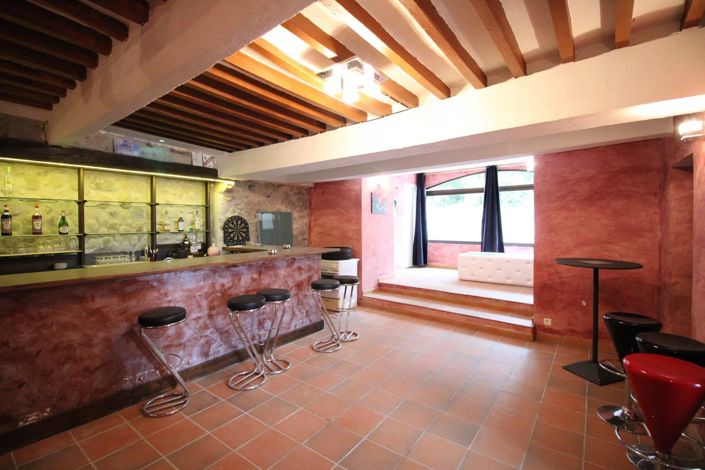 Image No.13-22 Bed House for sale