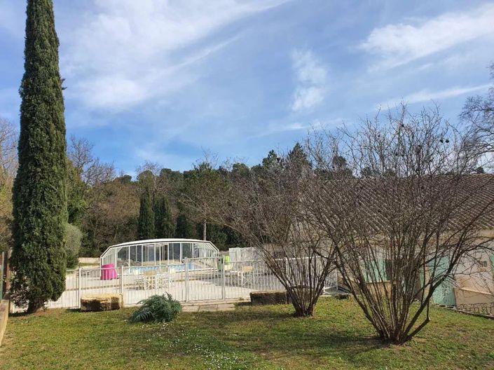 Image No.14-22 Bed House for sale