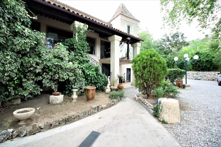 Image No.5-22 Bed House for sale