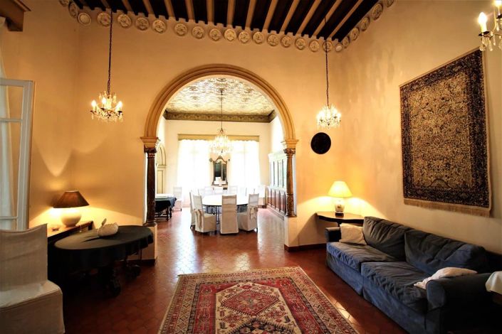 Image No.6-22 Bed House for sale