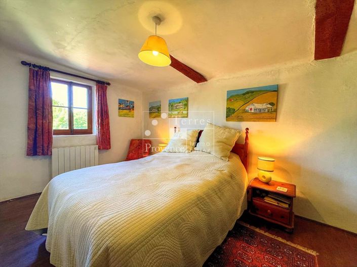 Image No.17-4 Bed House for sale