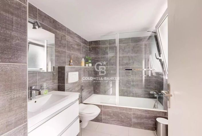 Image No.13-4 Bed House for sale