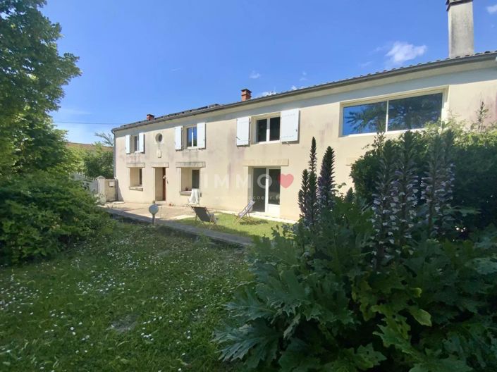 Image No.2-5 Bed House for sale