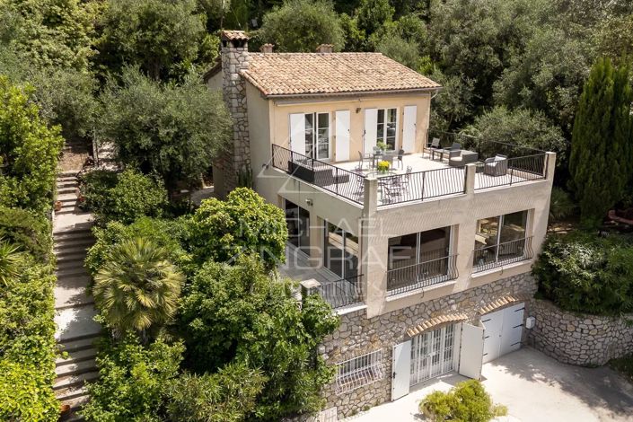 Image No.8-4 Bed House for sale