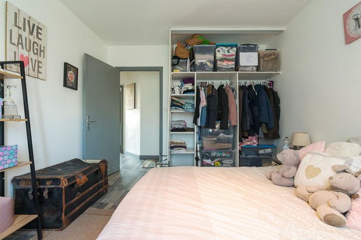 Image No.13-2 Bed Apartment for sale