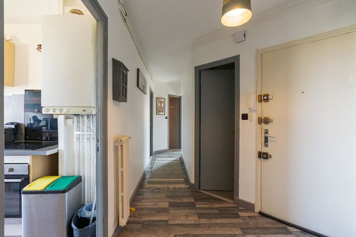 Image No.9-2 Bed Apartment for sale