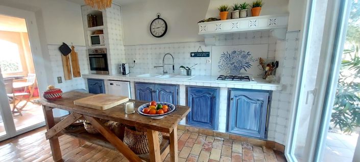 Image No.14-3 Bed House for sale