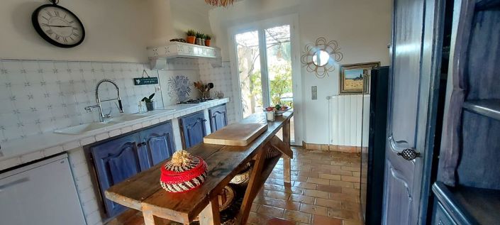 Image No.15-3 Bed House for sale