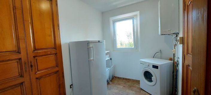 Image No.16-3 Bed House for sale