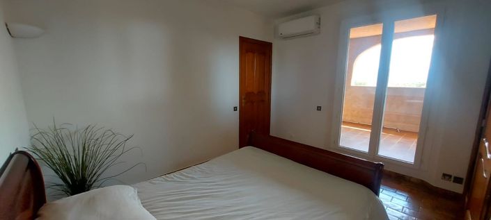 Image No.23-3 Bed House for sale