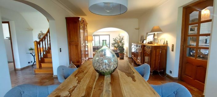 Image No.8-3 Bed House for sale