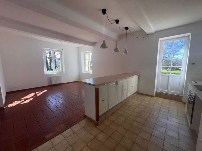 Image No.16-6 Bed House for sale