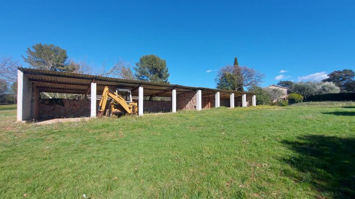 Image No.9-6 Bed House for sale