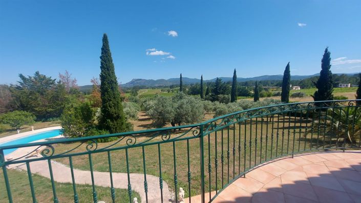 Image No.18-4 Bed House for sale