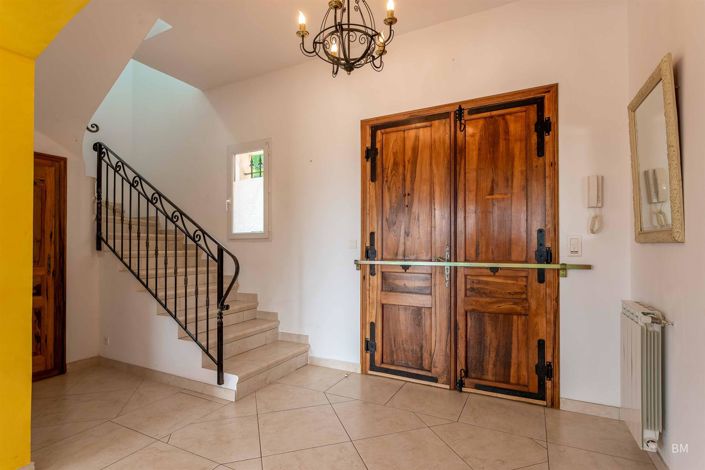 Image No.9-4 Bed House for sale