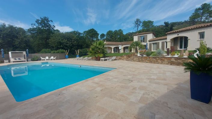 Image No.12-5 Bed House for sale