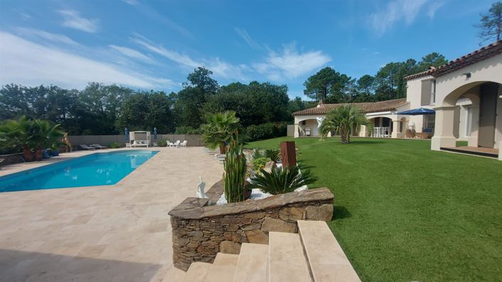 Image No.13-5 Bed House for sale