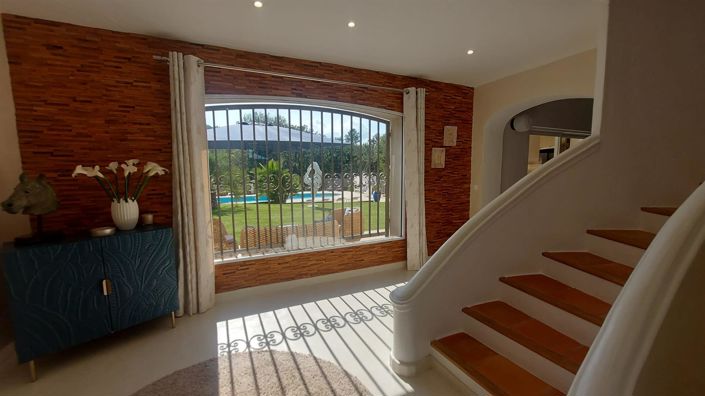 Image No.28-5 Bed House for sale