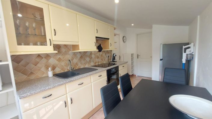 Image No.38-5 Bed House for sale