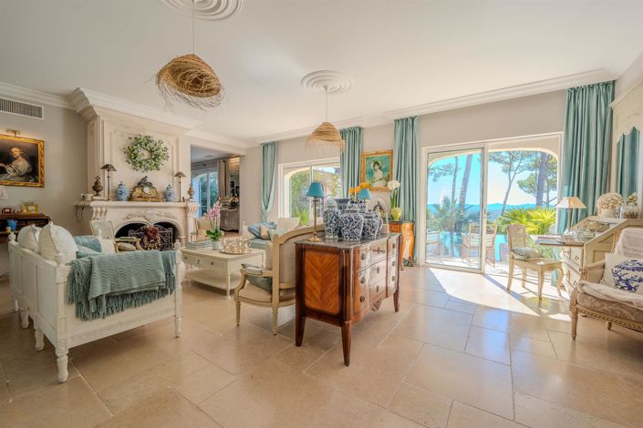 Image No.30-4 Bed House for sale