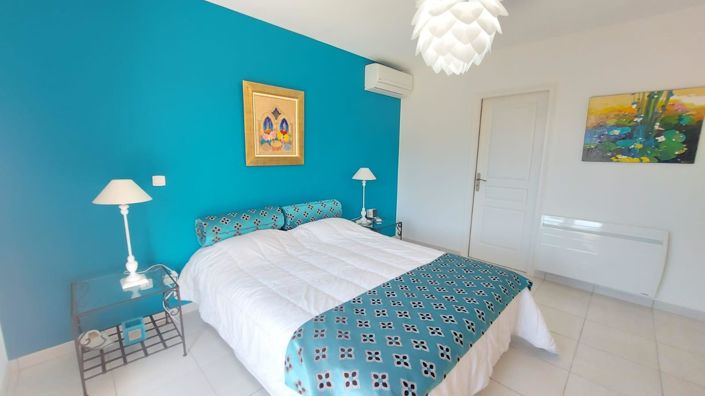 Image No.20-3 Bed House for sale